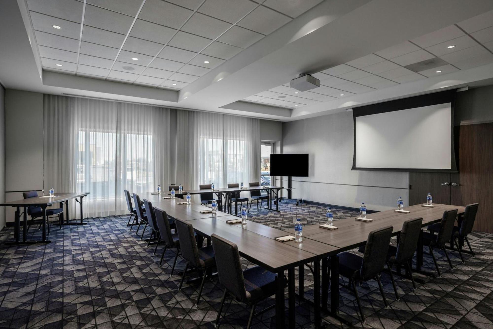 Courtyard By Marriott Indianapolis Fishers Dış mekan fotoğraf
