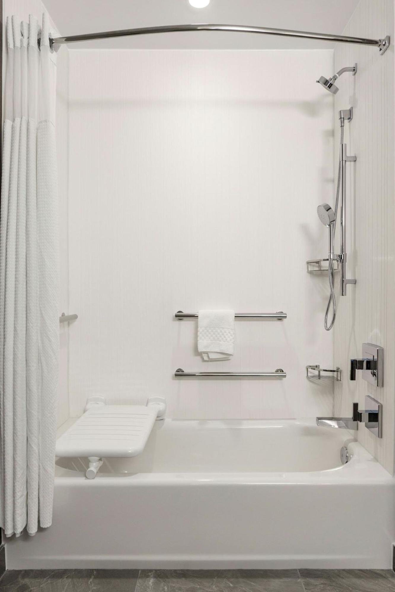 Courtyard By Marriott Indianapolis Fishers Dış mekan fotoğraf
